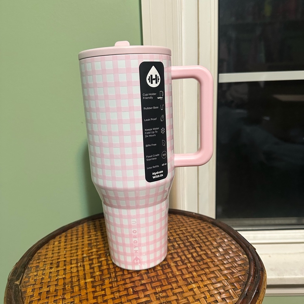 Brand new Pink Gingham 40oz Traveler
